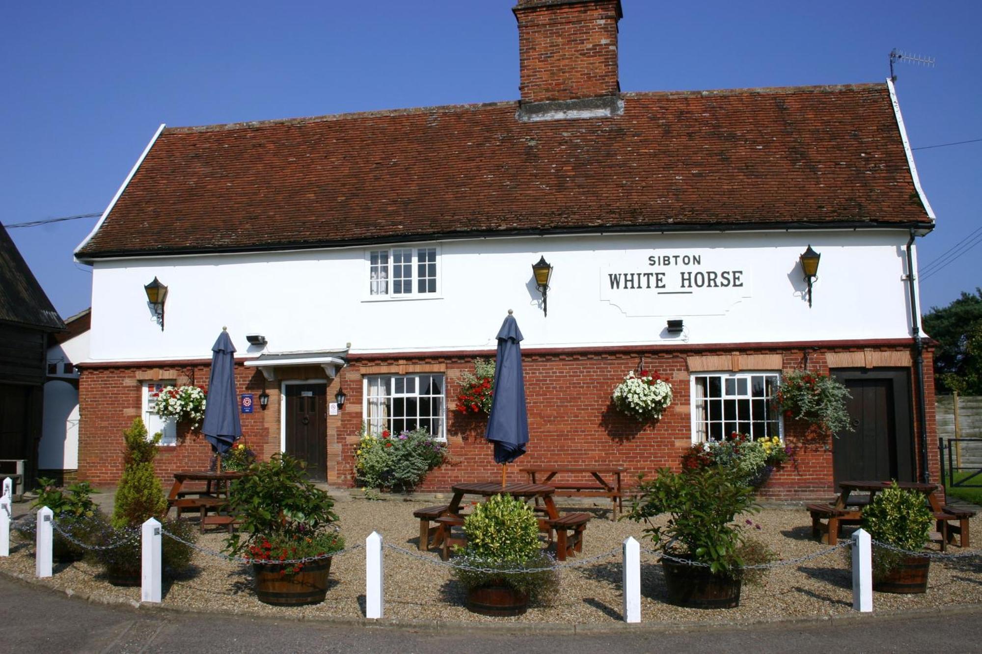 Sibton White Horse Inn Saxmundham Exterior photo